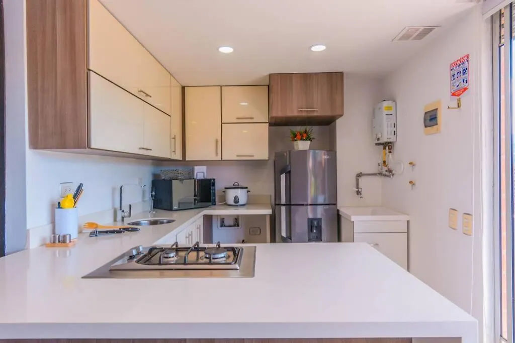 Beautiful Apartment Ultrafast Internet /El Poblado Medellin