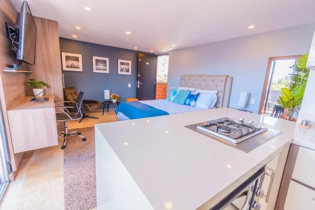 Beautiful Apartment Ultrafast Internet /El Poblado Medellin Colombia