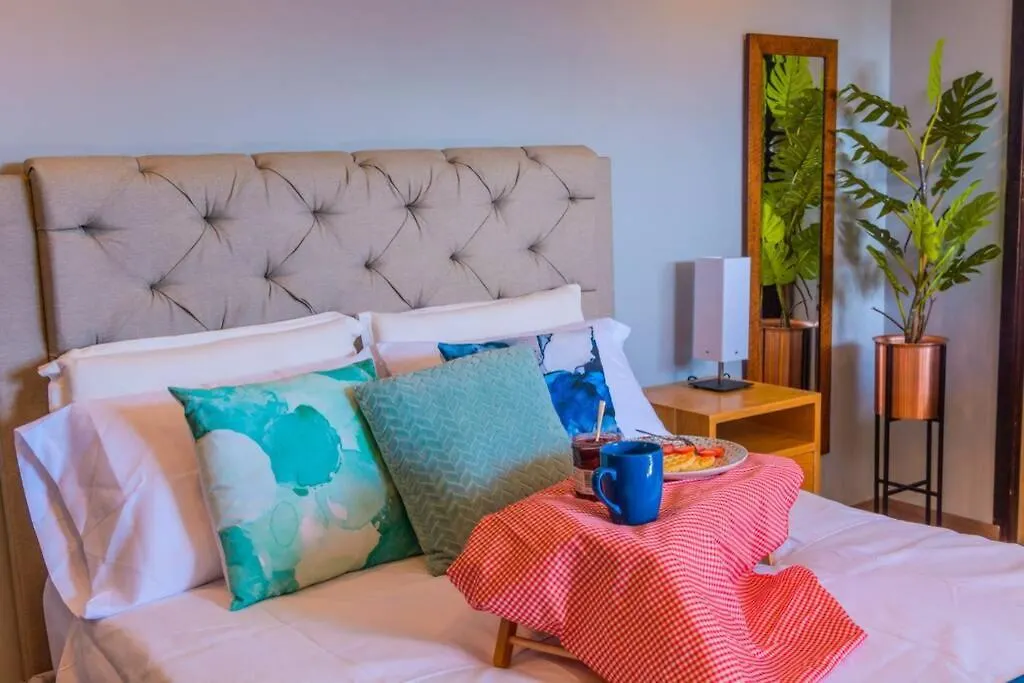 Beautiful Apartment Ultrafast Internet /El Poblado Medellin 0*,  Colombia